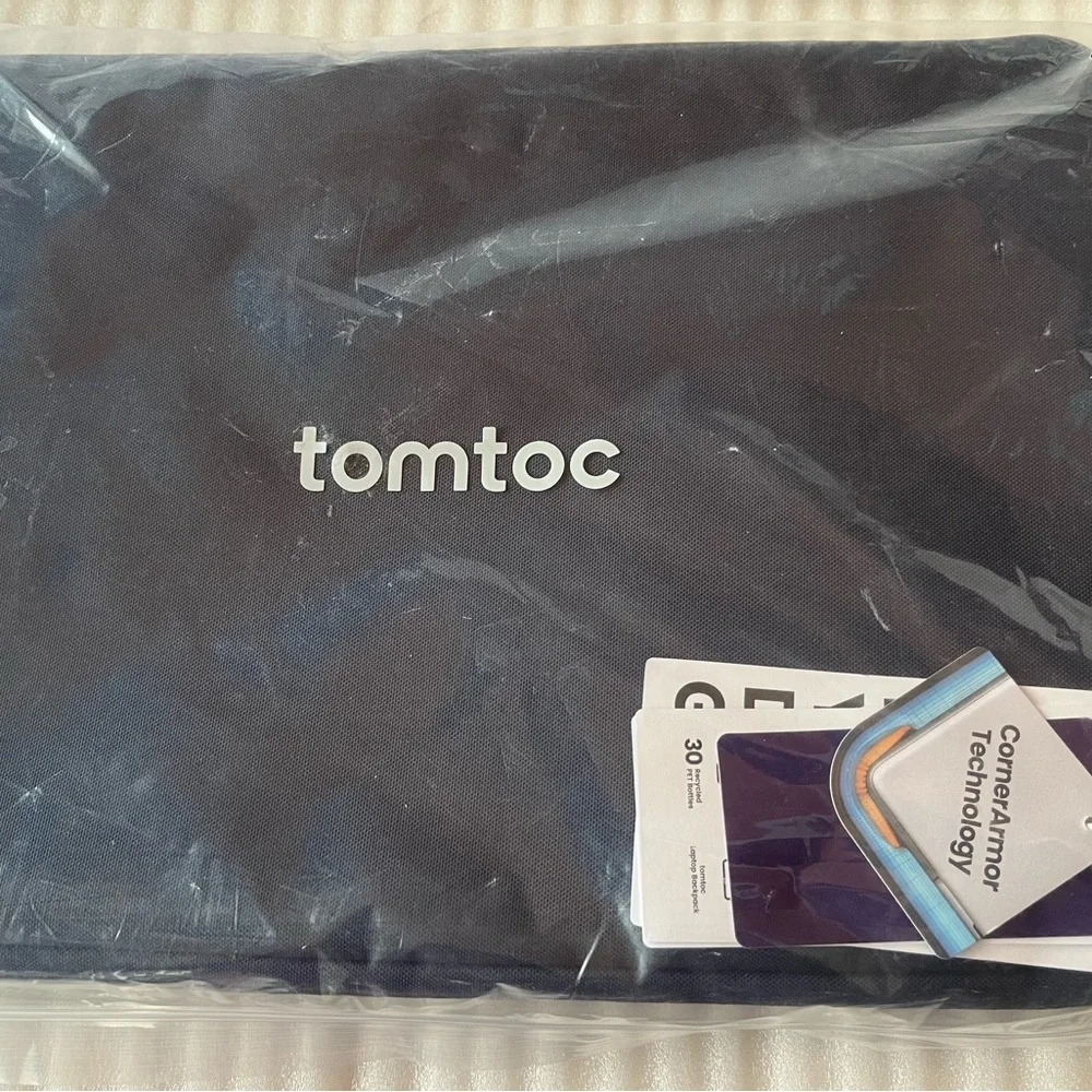 NWT Tomtoc Protective Case Top Padded Travel Case Computer Bag